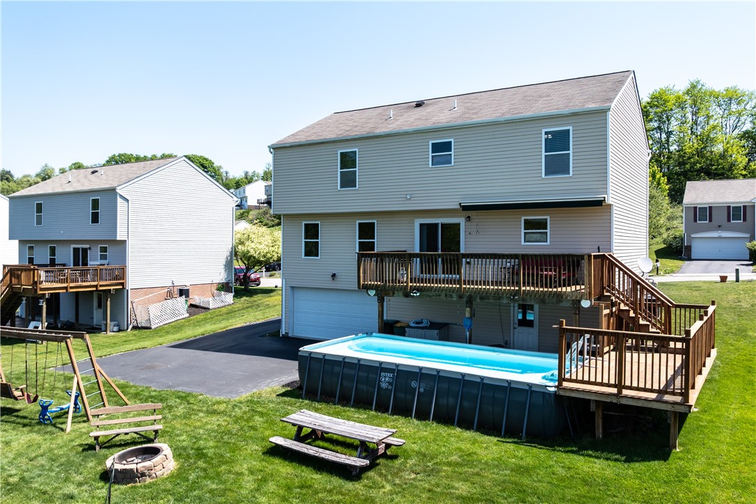 1328 Sandstone Dr
