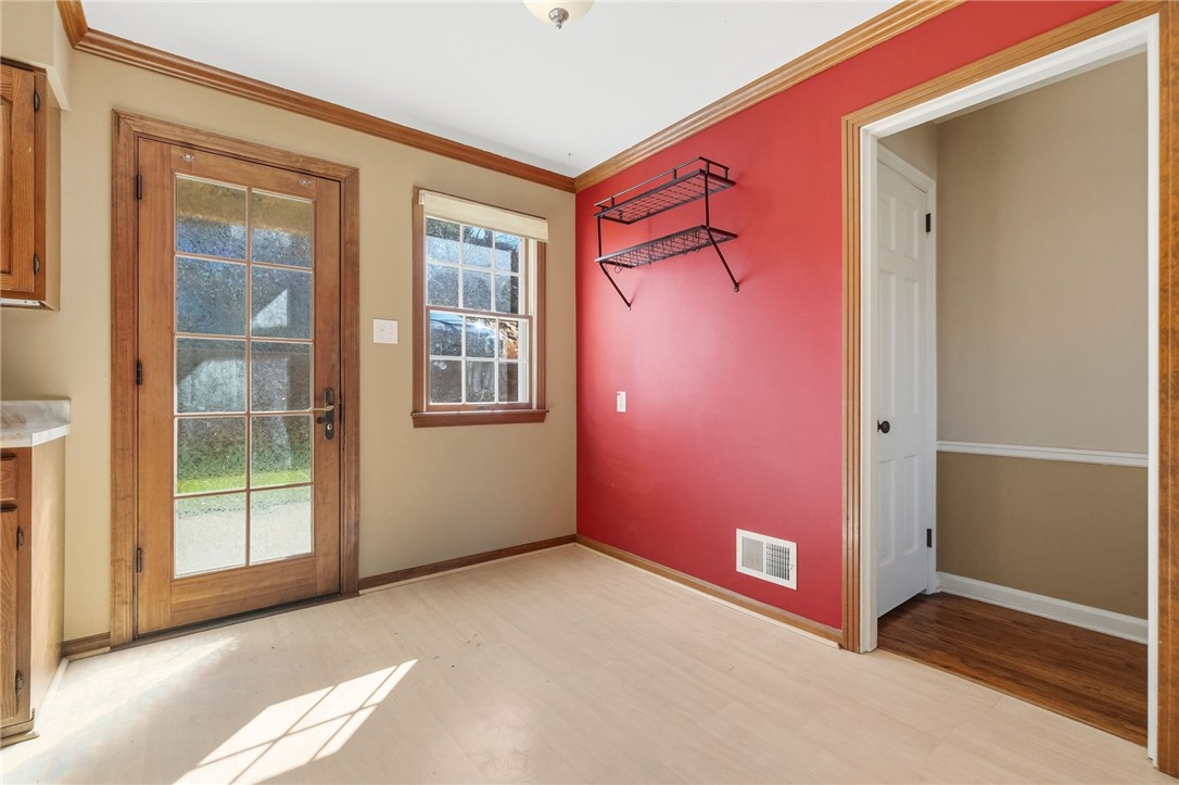 1393 Washington Road
