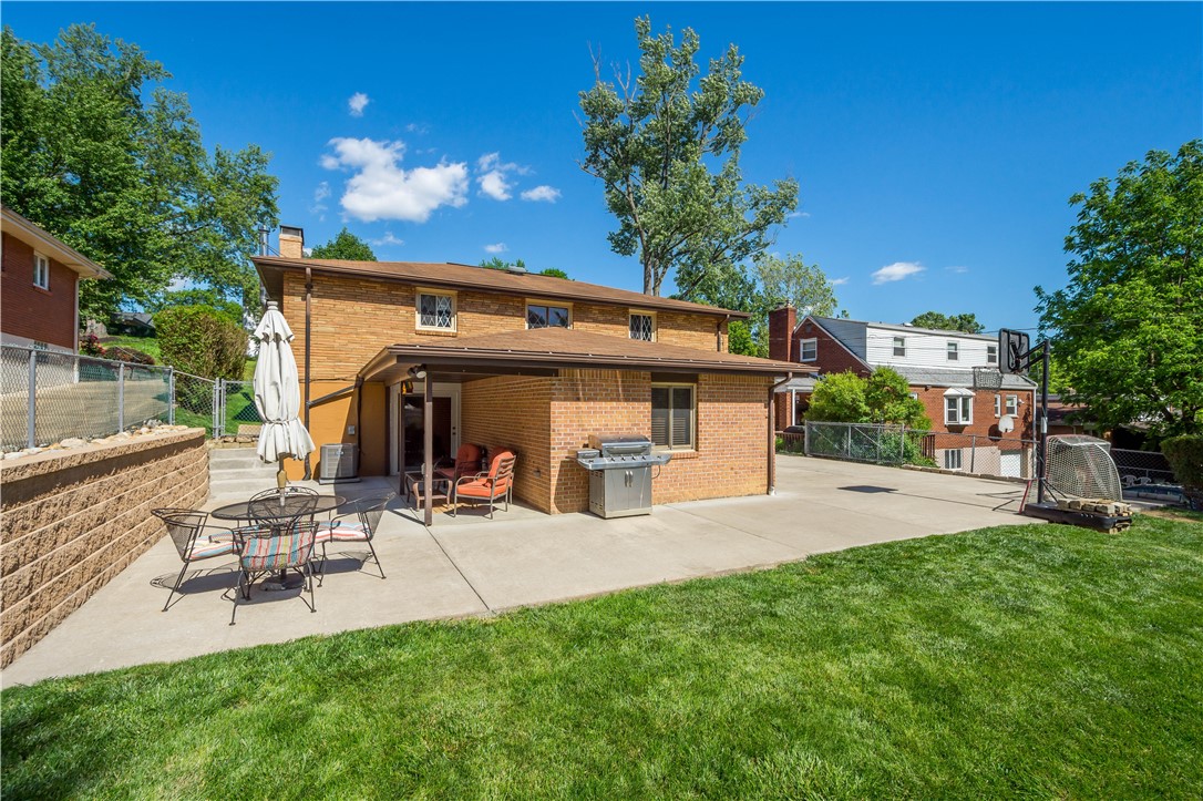 1234 Lakemont Dr.