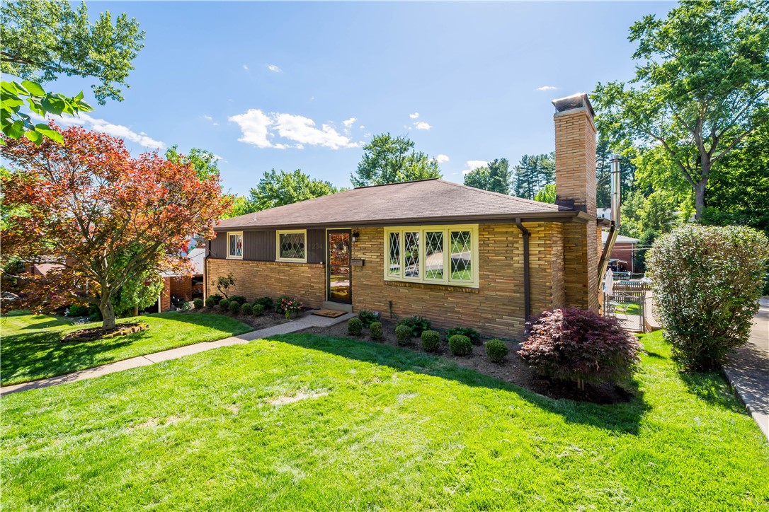 1234 Lakemont Dr.