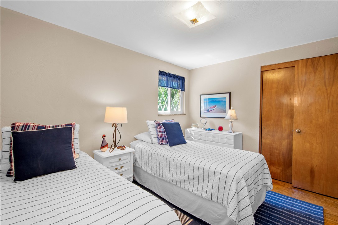1234 Lakemont Dr.