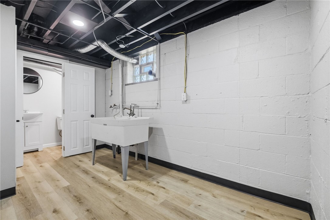 123 Knox St