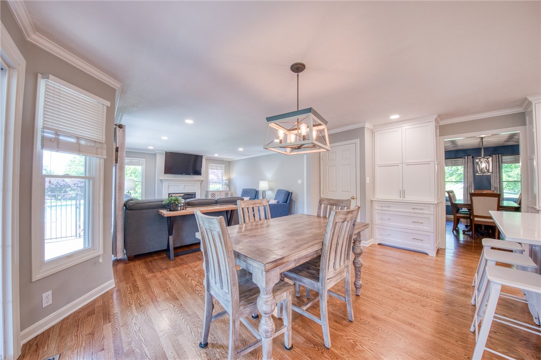 100 Chestnut Ct