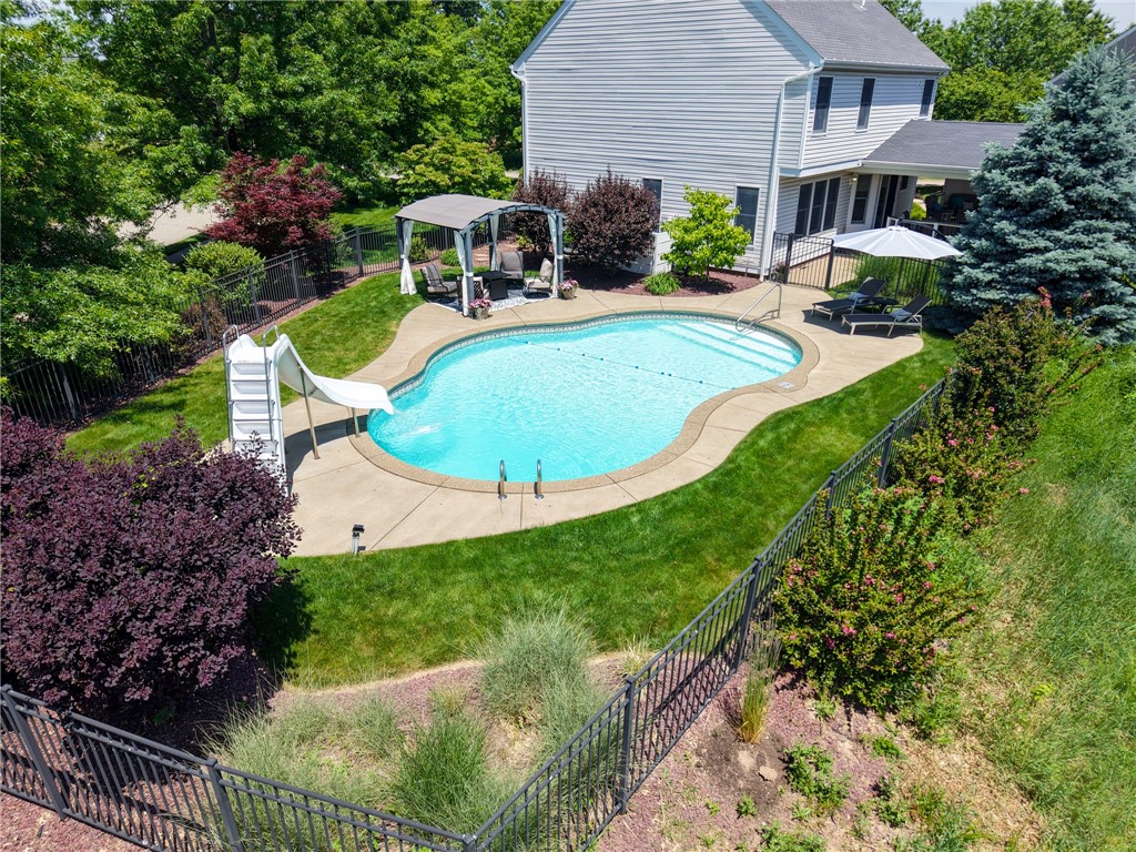 100 Chestnut Ct