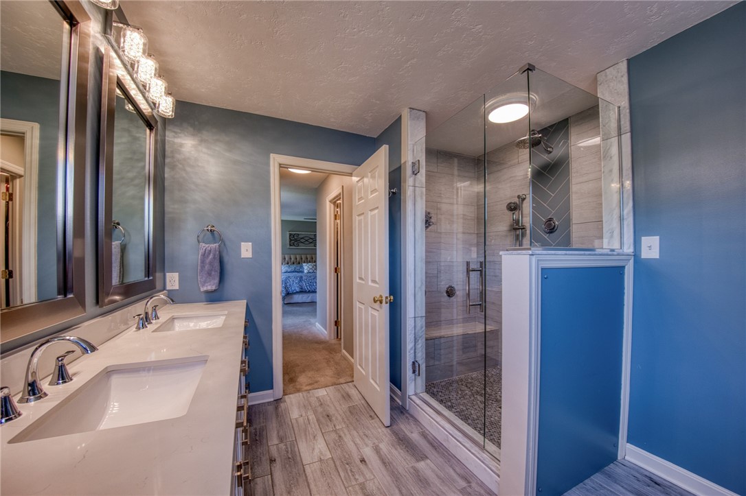 100 Chestnut Ct