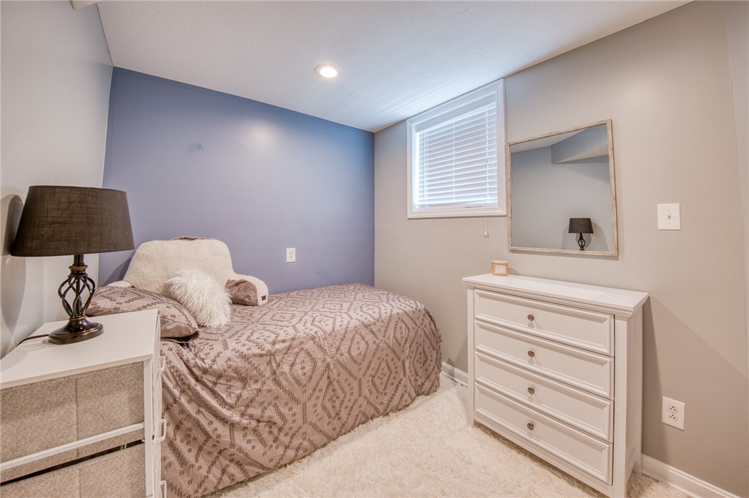 100 Chestnut Ct