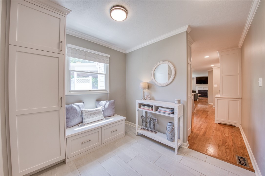 100 Chestnut Ct