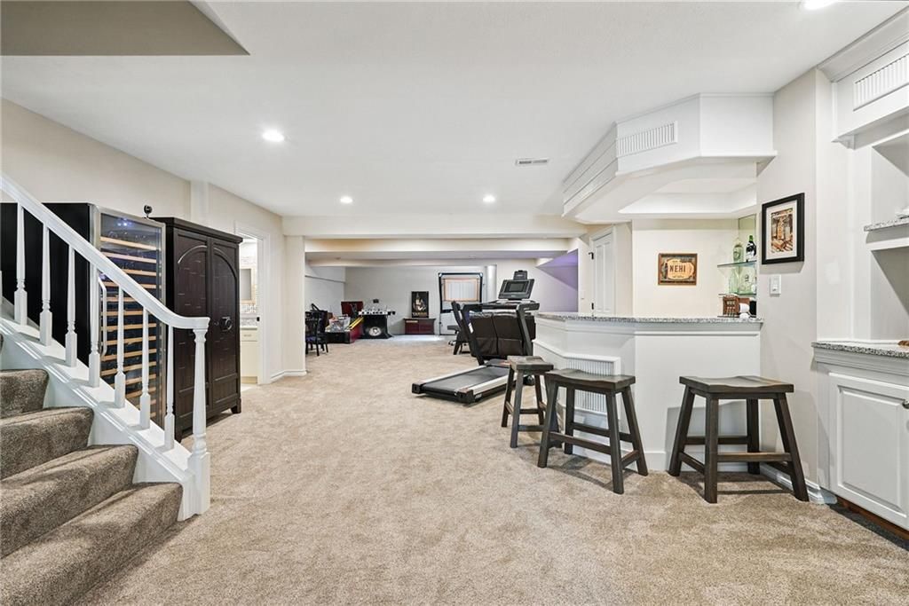 559 Normandy COURT
