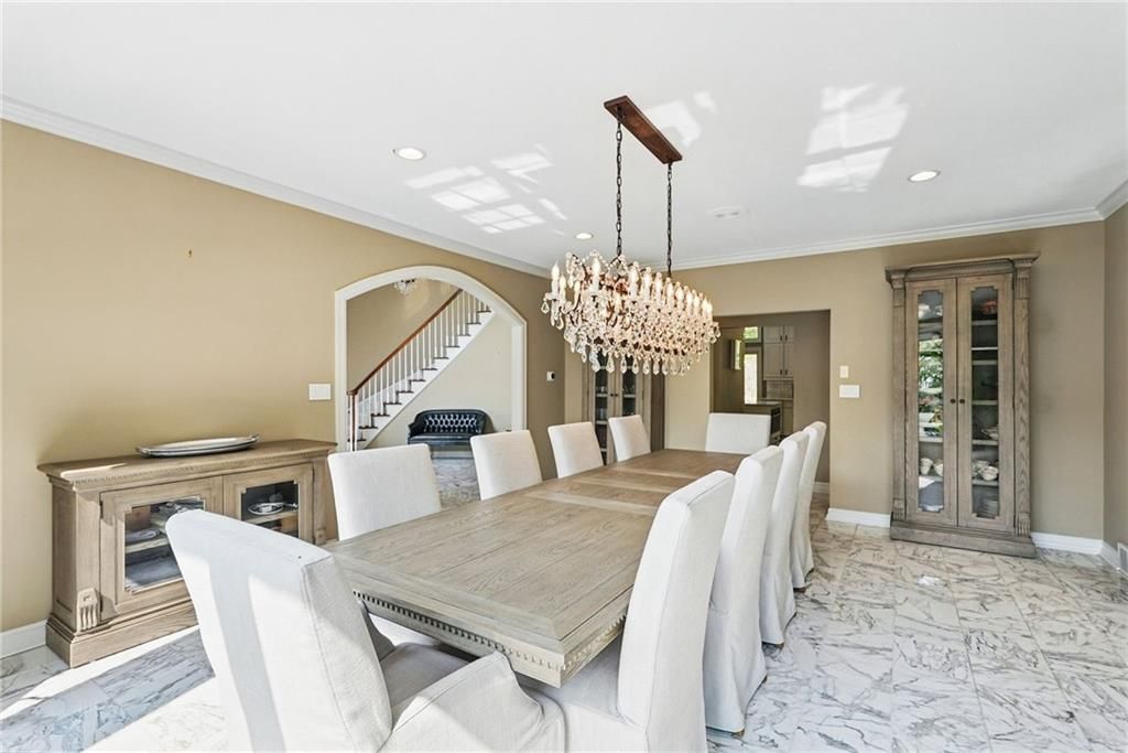 559 Normandy COURT