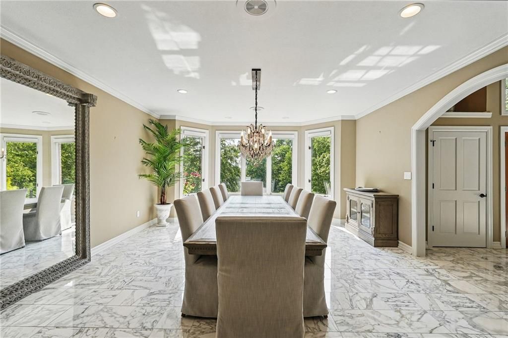 559 Normandy COURT