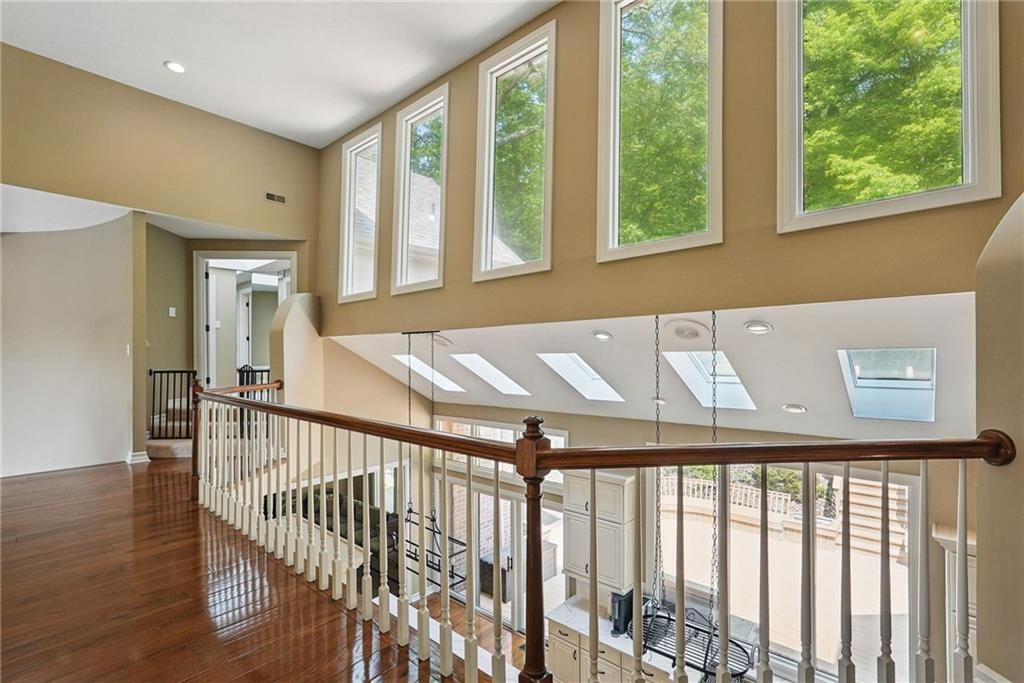 559 Normandy COURT