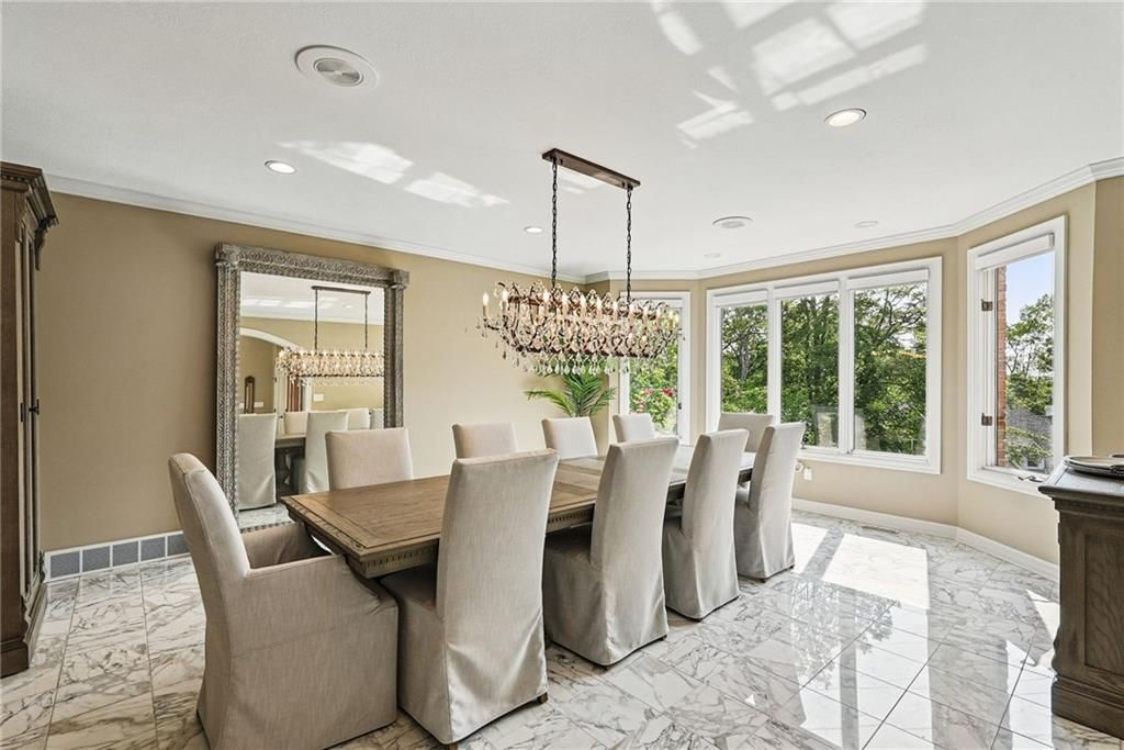 559 Normandy COURT