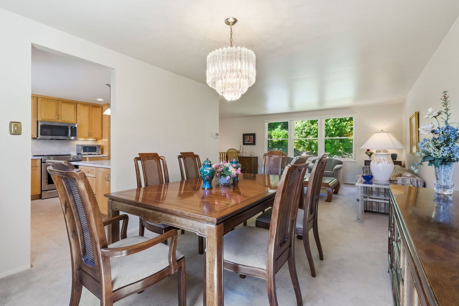 257 Lincoln Drive