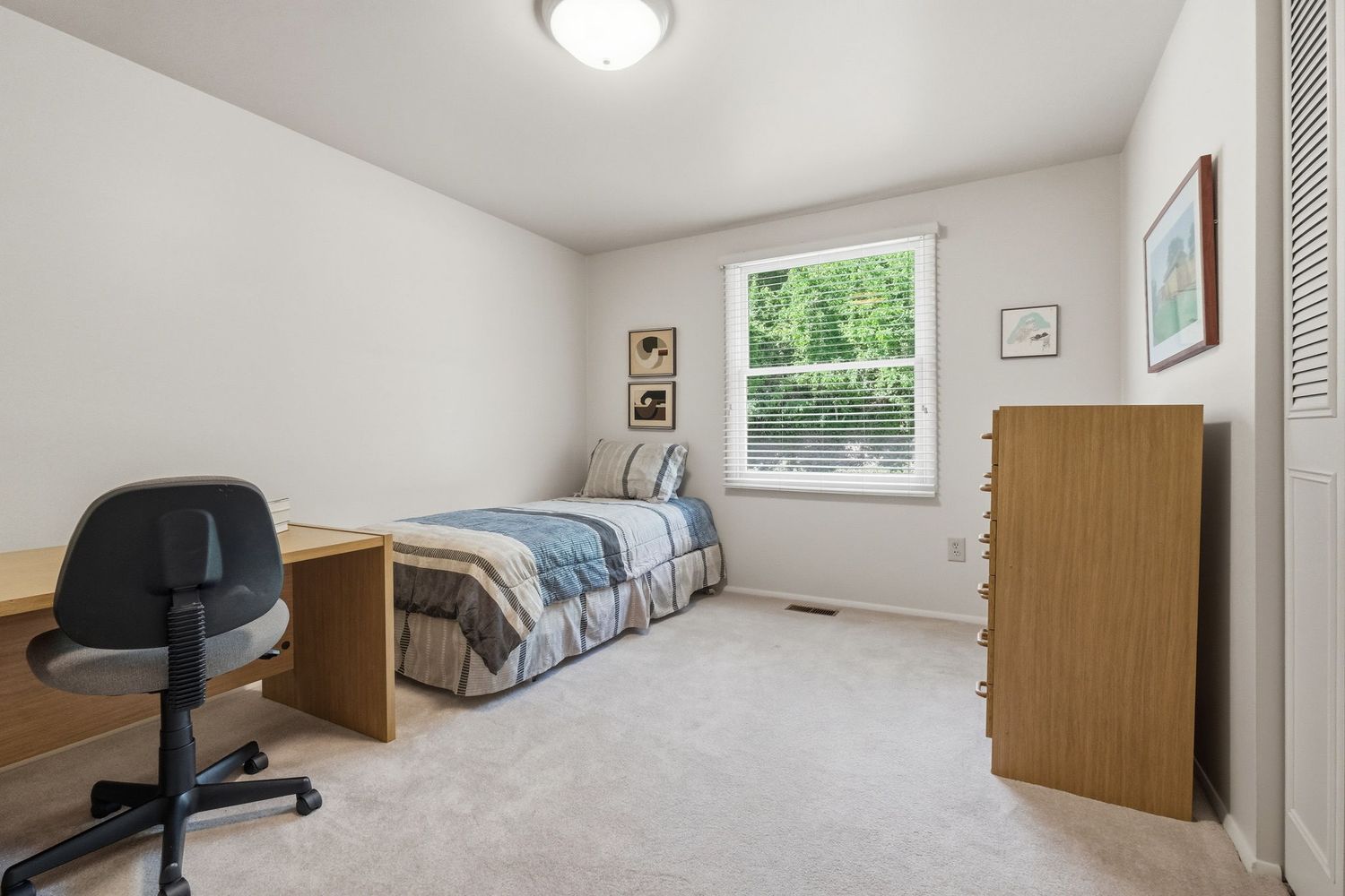 257 Lincoln Drive