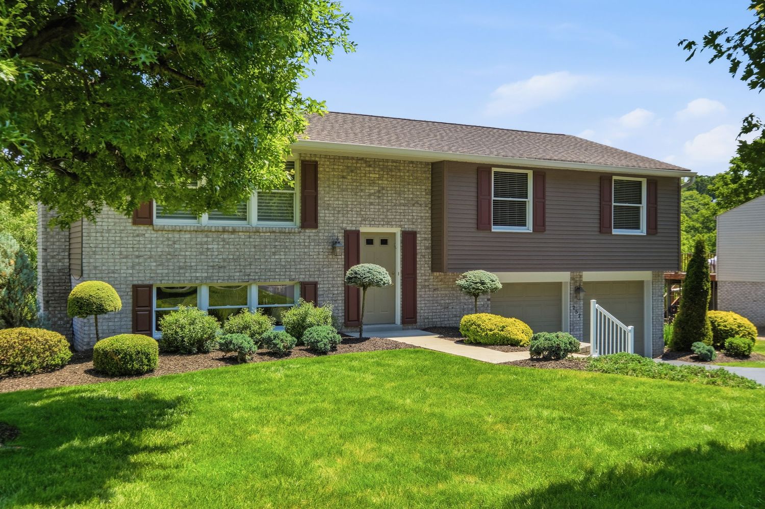 257 Lincoln Drive
