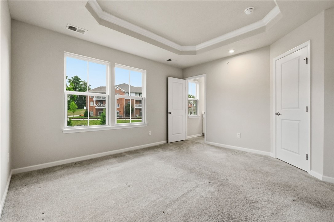233 Chesna Dr