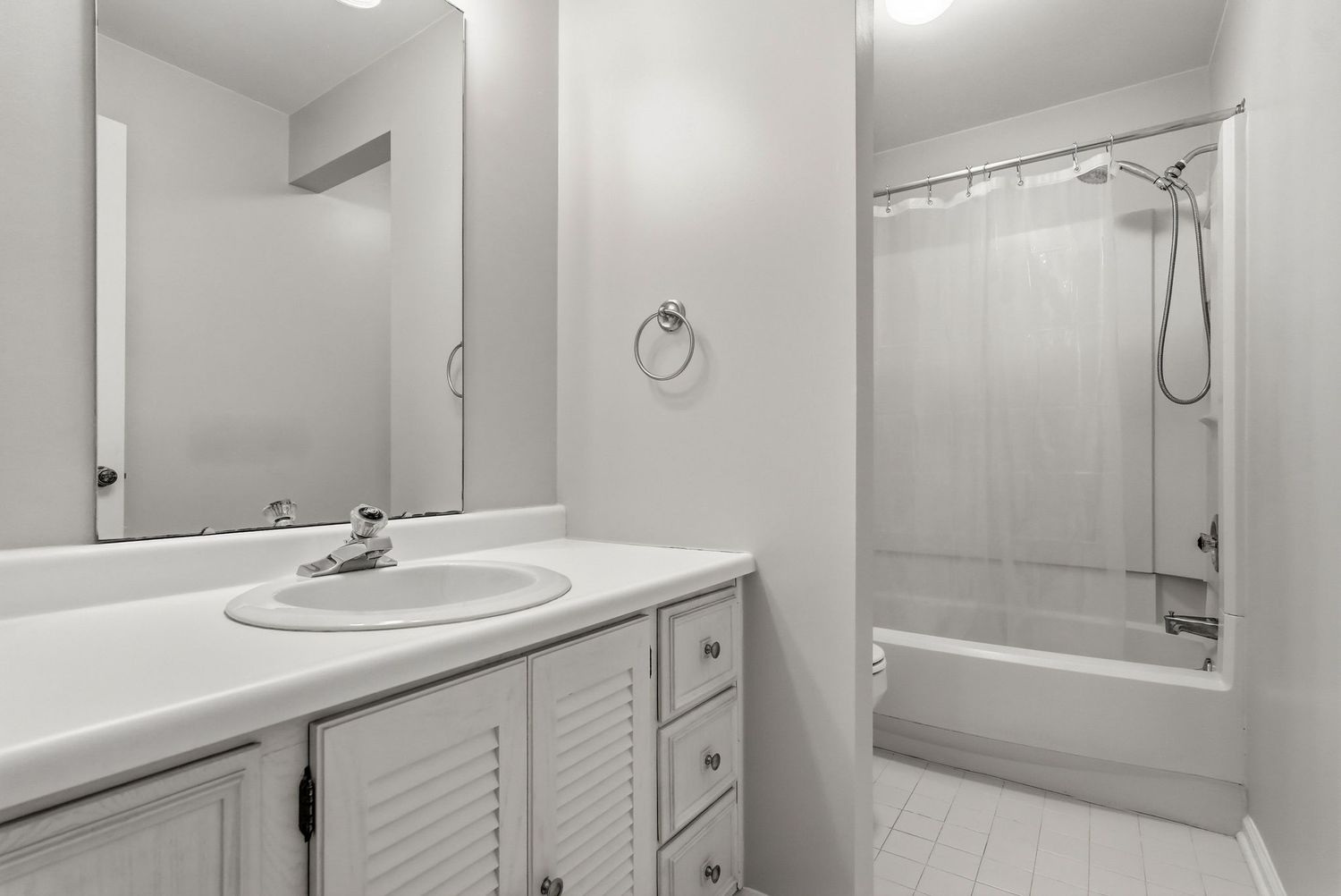224 Thornberry Circle