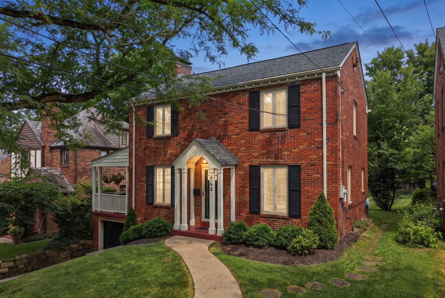 762 Lebanon AVENUE