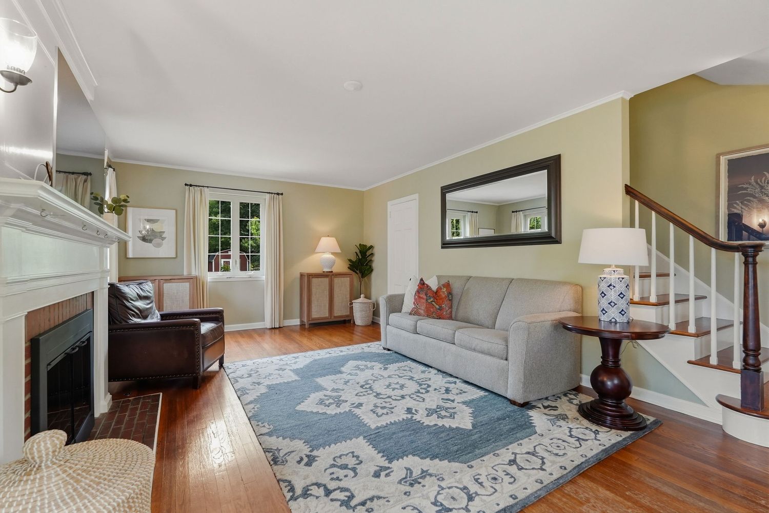 762 Lebanon AVENUE