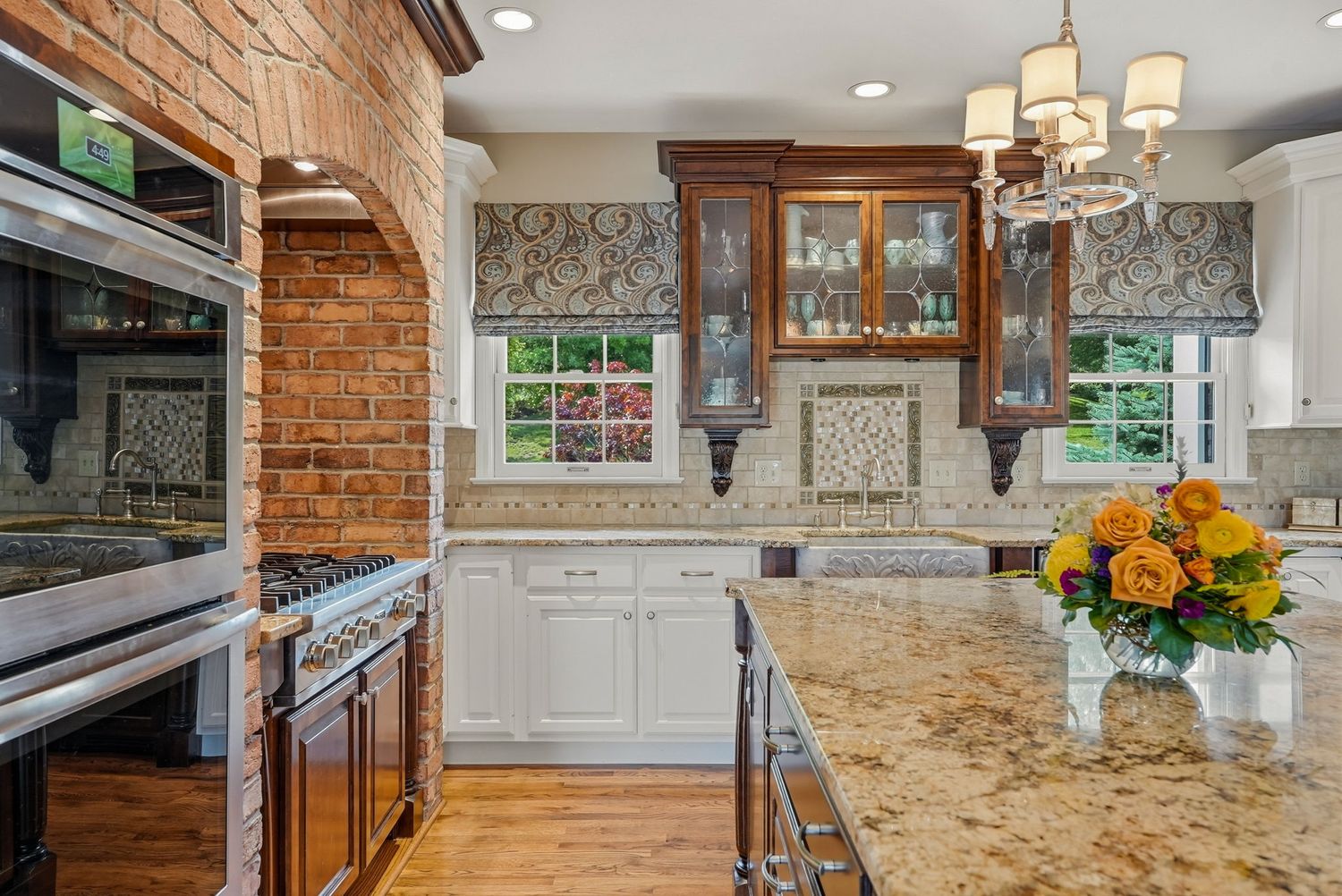 337 Snowberry CIRCLE