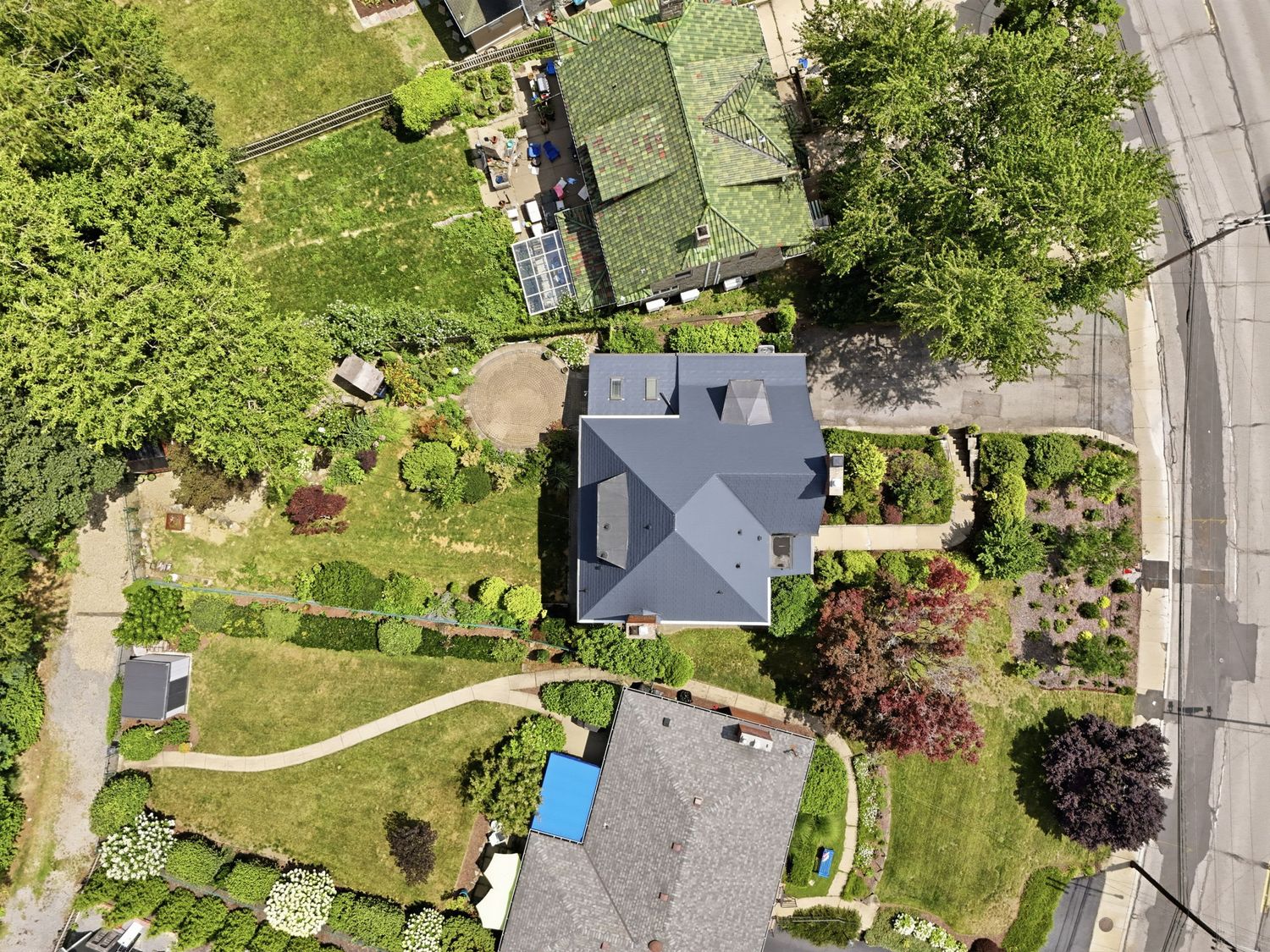 1281 Washington ROAD