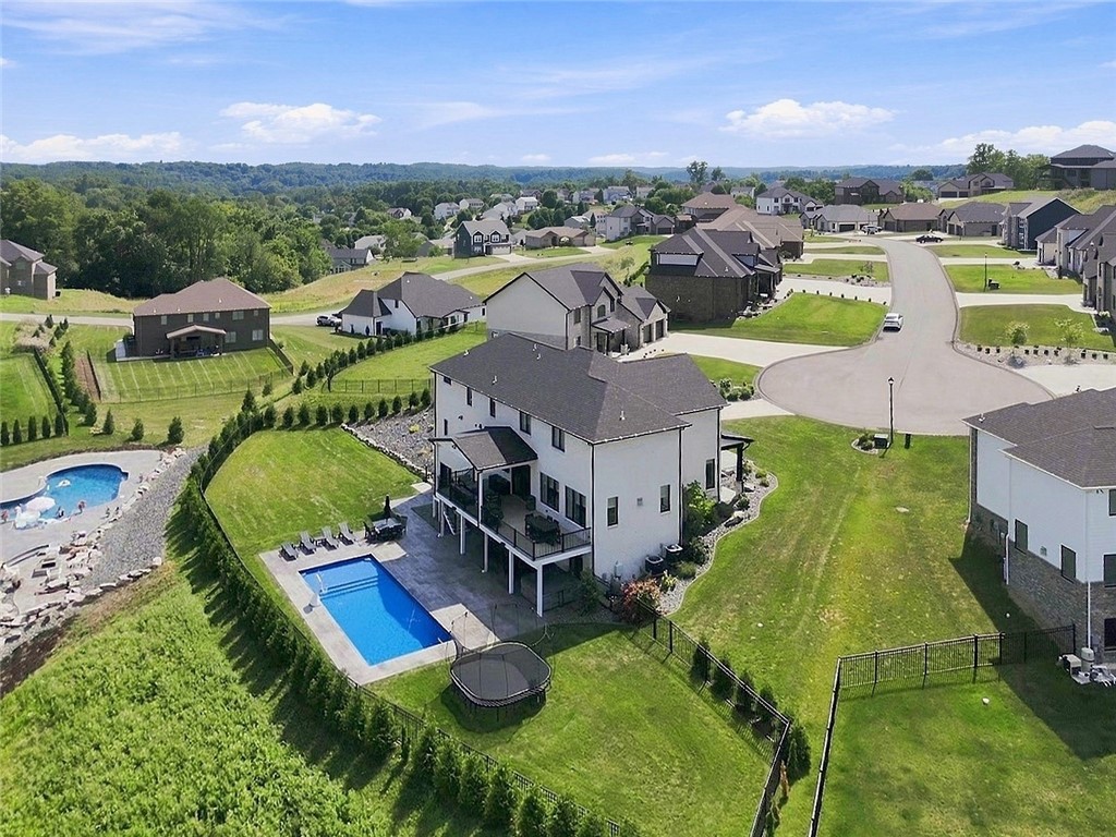 7509 Alvina Ct