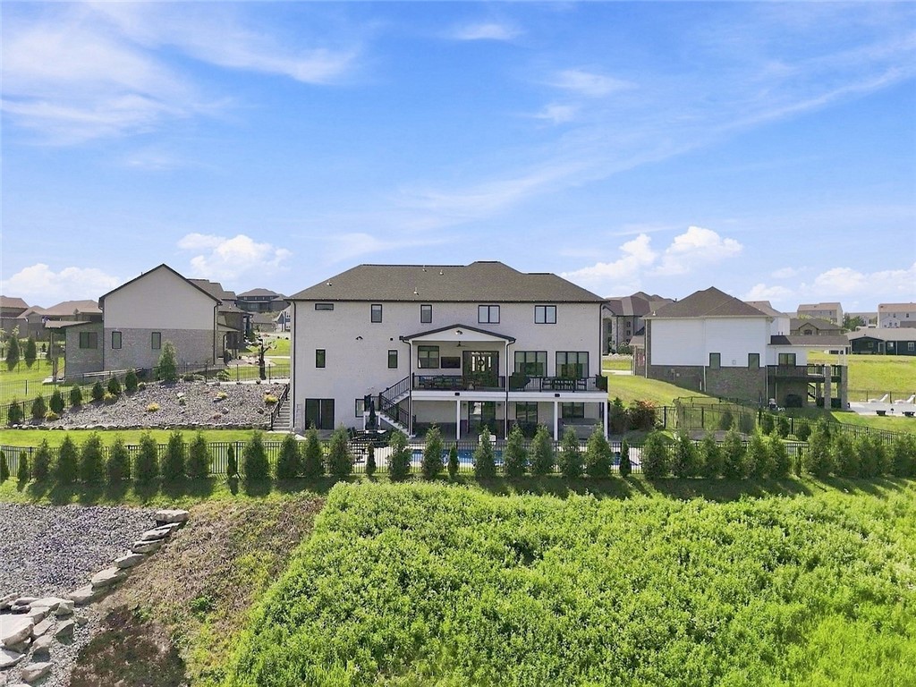 7509 Alvina Ct