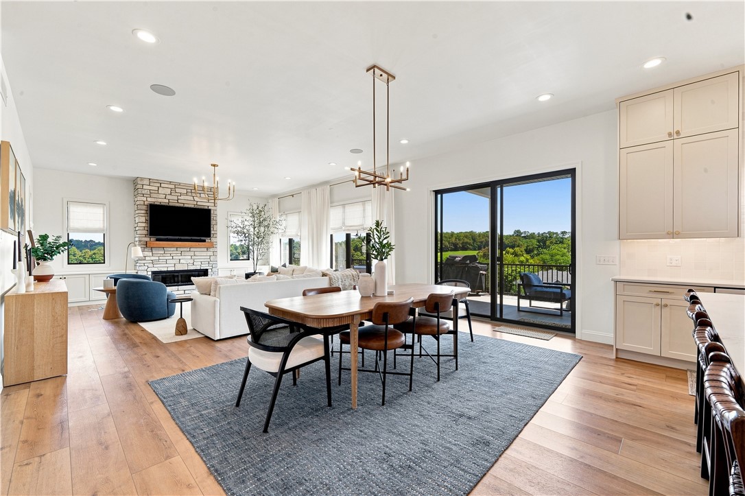 7509 Alvina Ct