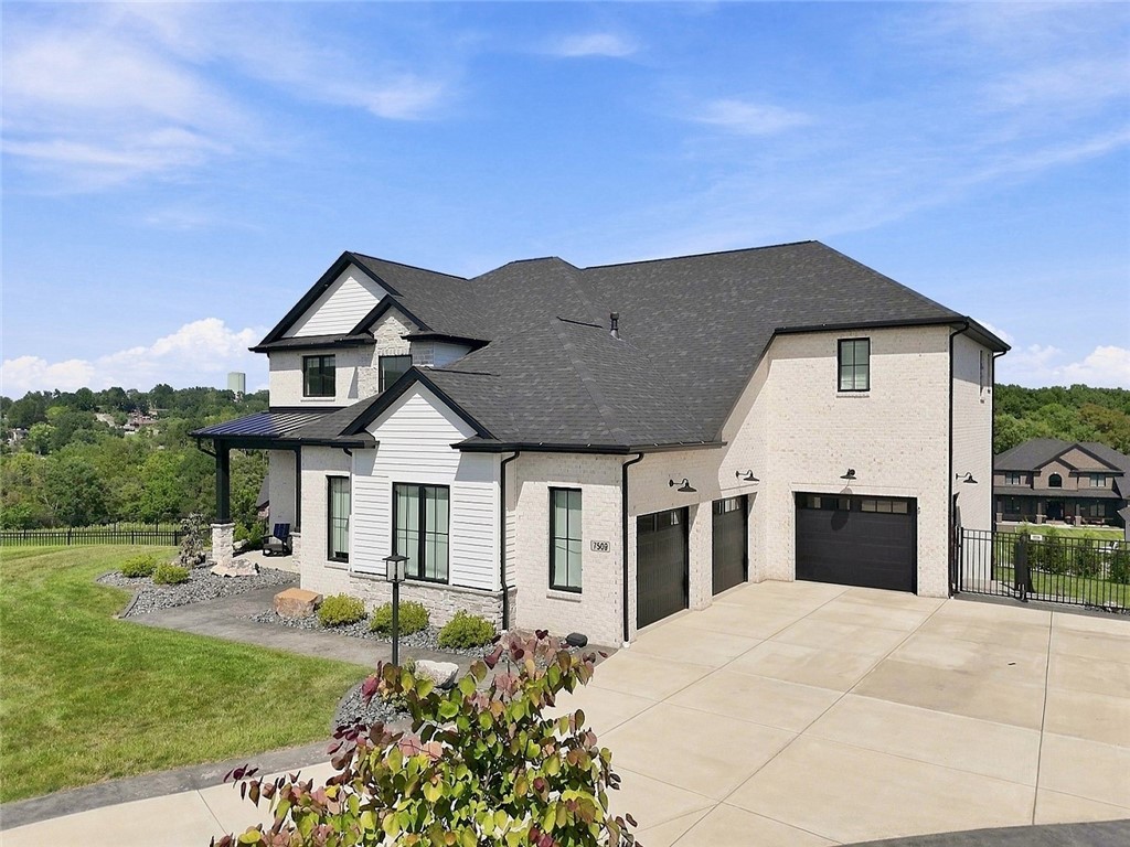 7509 Alvina Ct