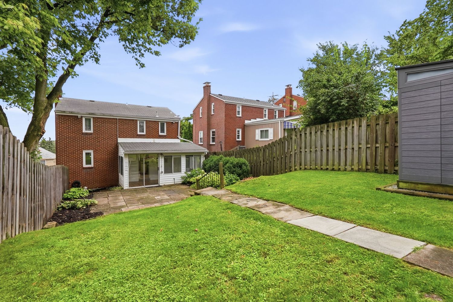 1011 Biltmore AVENUE
