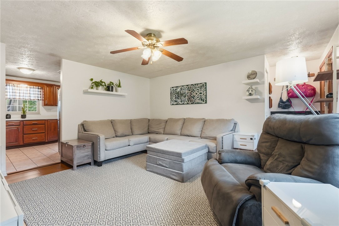 3074 Piney Bluff Dr