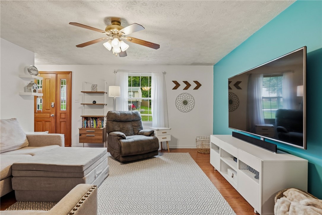 3074 Piney Bluff Dr