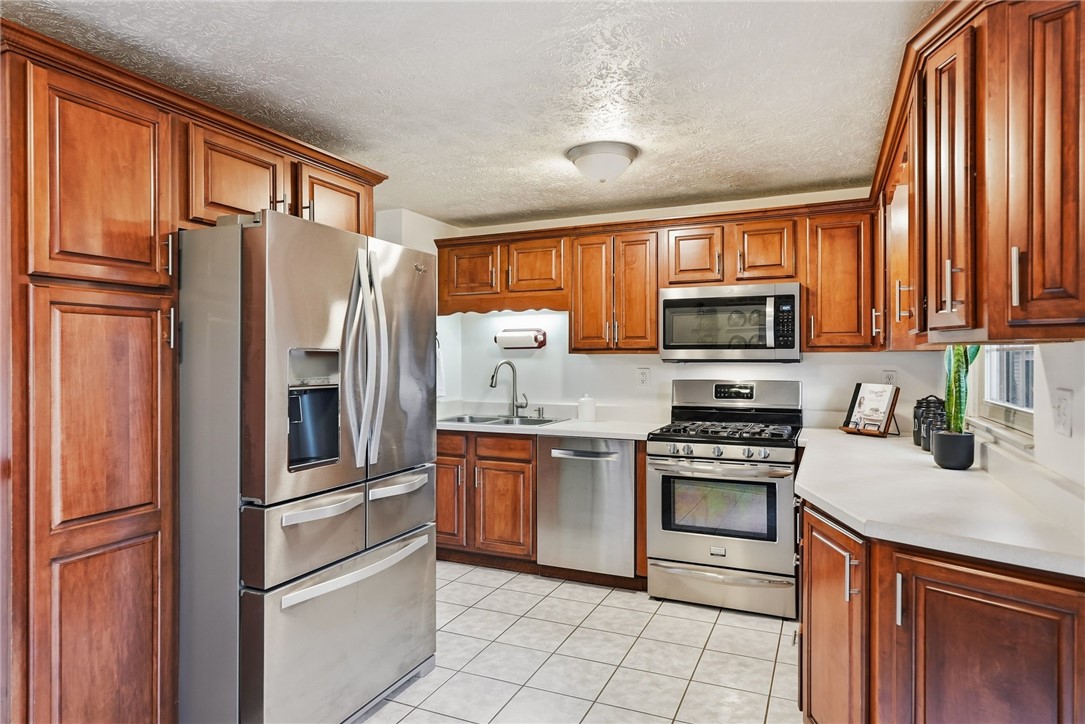 3074 Piney Bluff Dr
