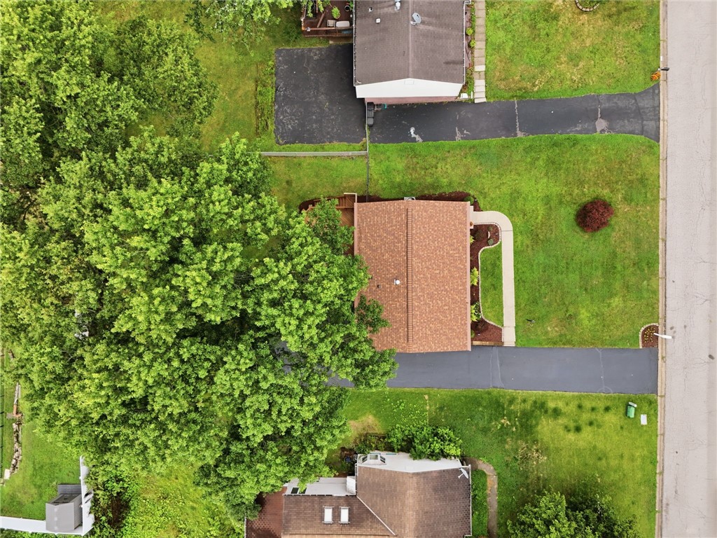 3074 Piney Bluff Dr