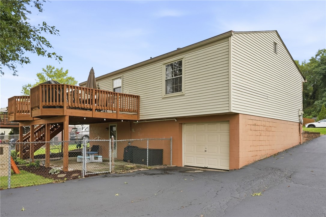 3074 Piney Bluff Dr