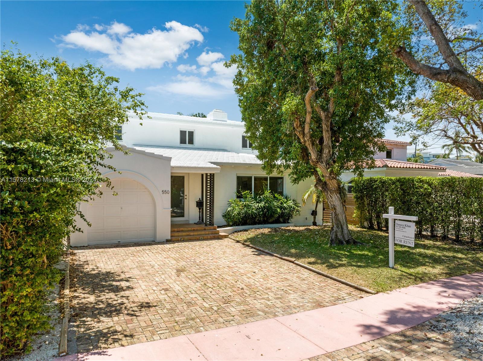 550 W 49th St