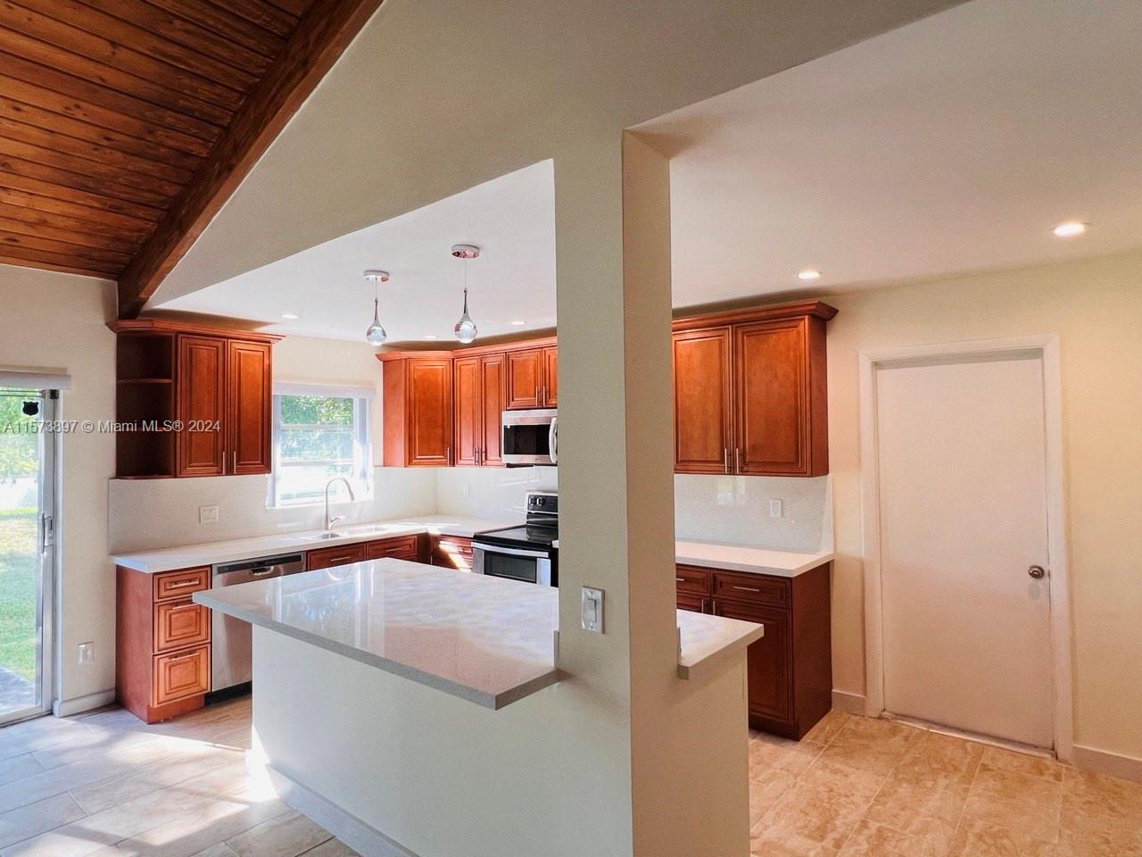 2219 Nova Village Dr
