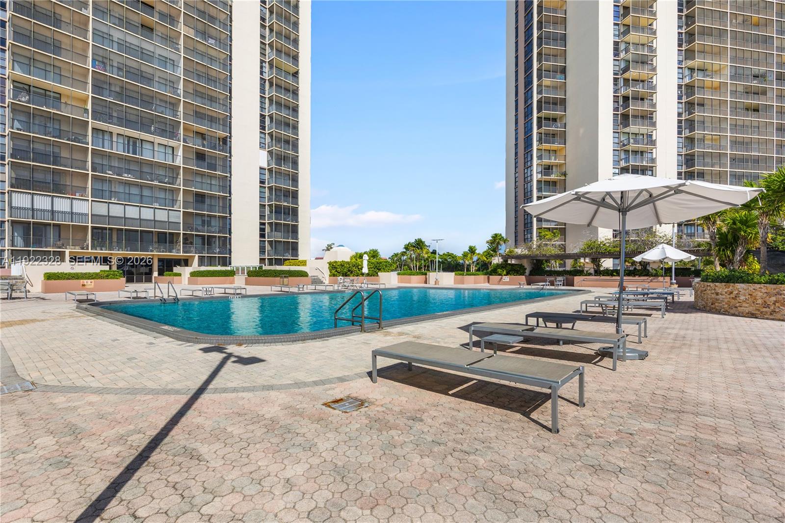 20379 W Country Club Dr # 2333