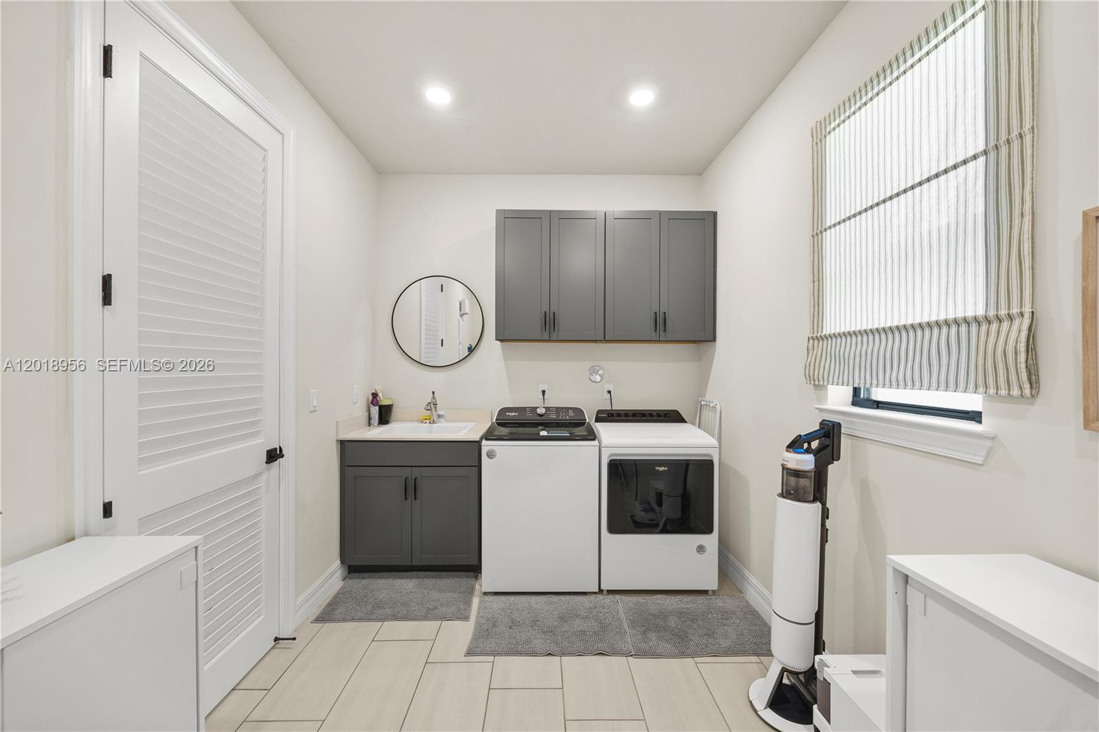 4549 W Pinehurst Trl W
