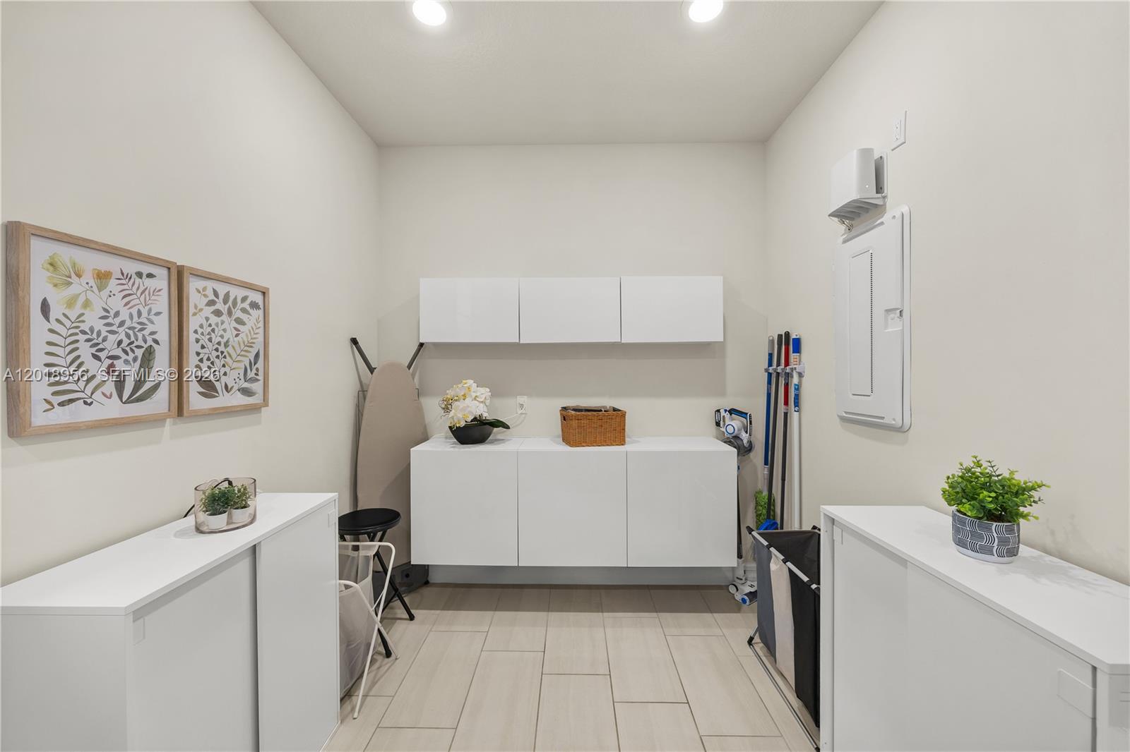 4549 W Pinehurst Trl W