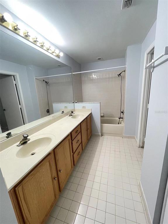 5725 NORMAN H CUTSON DR