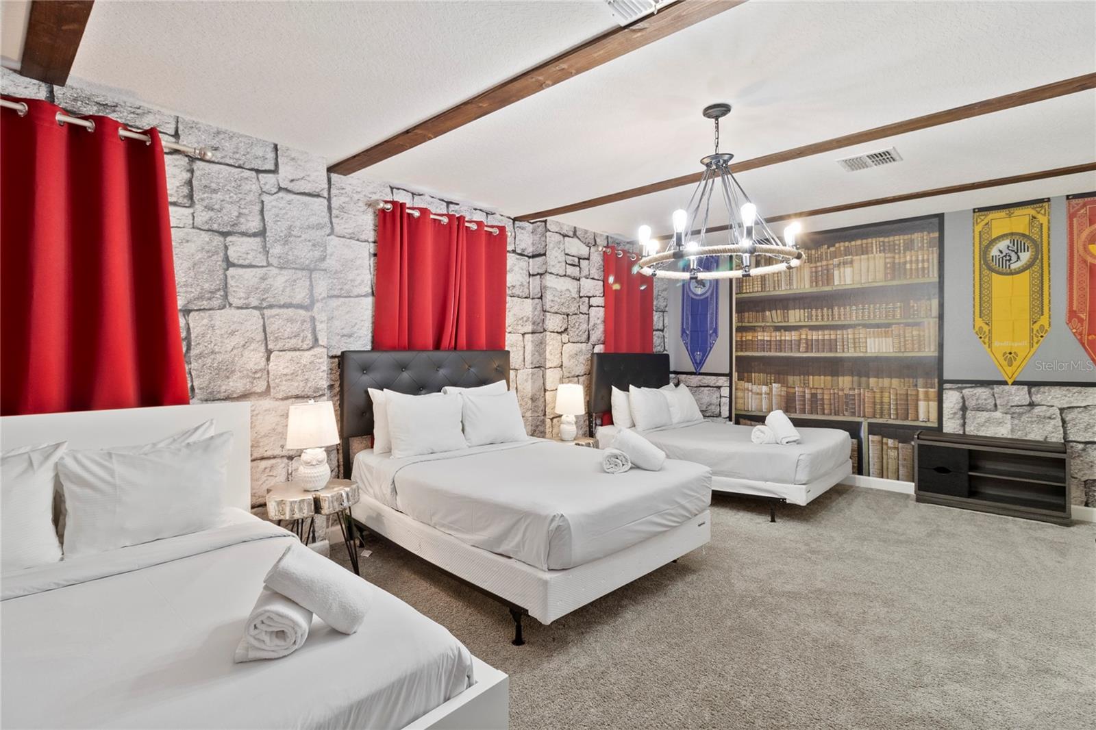 1158 DROP LN