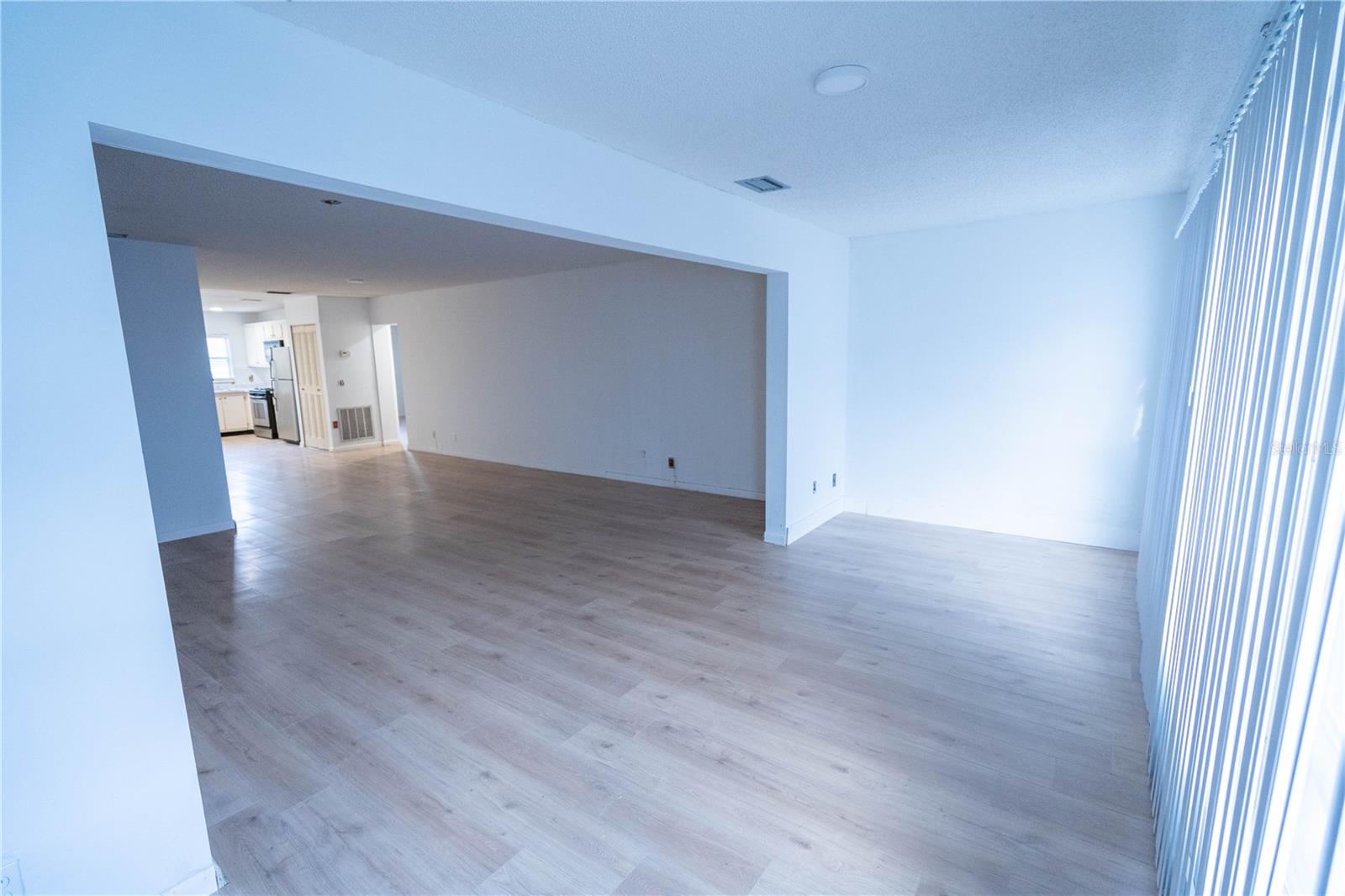 100 EL CAMINO DR #102