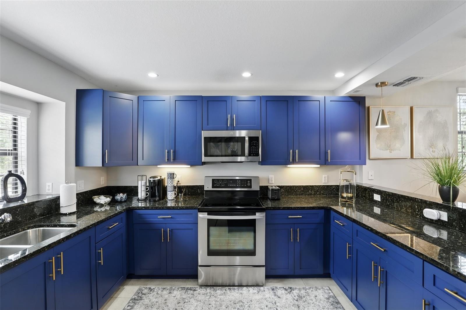 14501 DAMAI LN