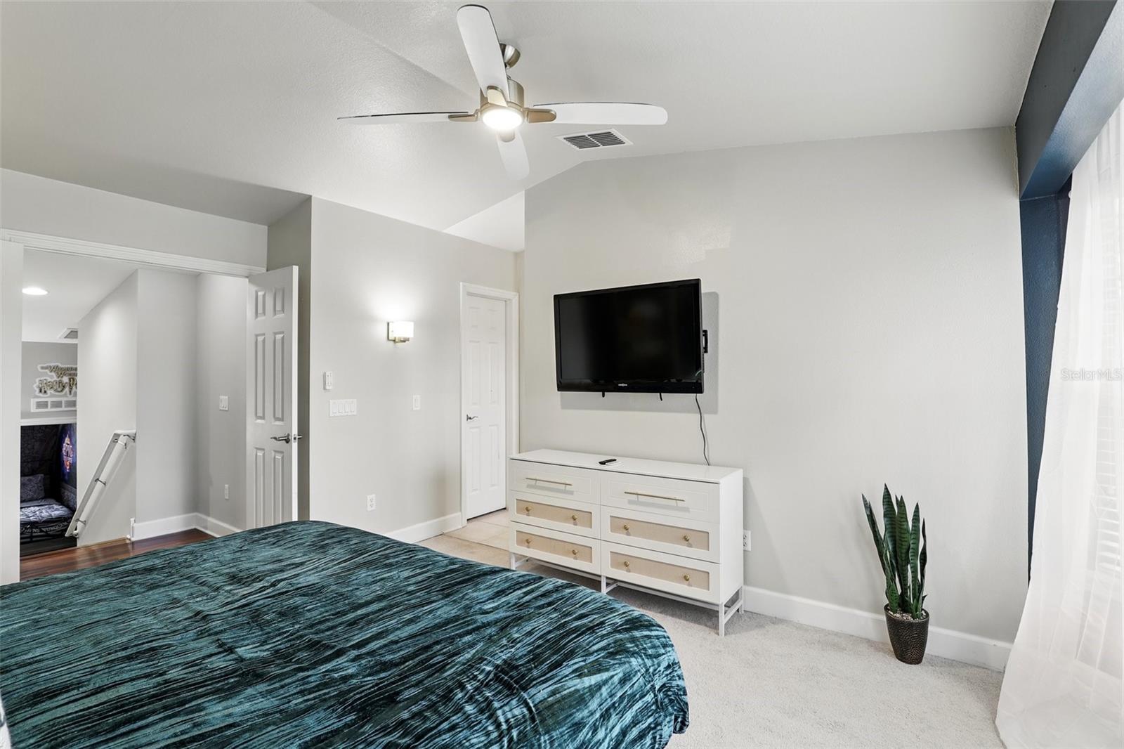 14501 DAMAI LN