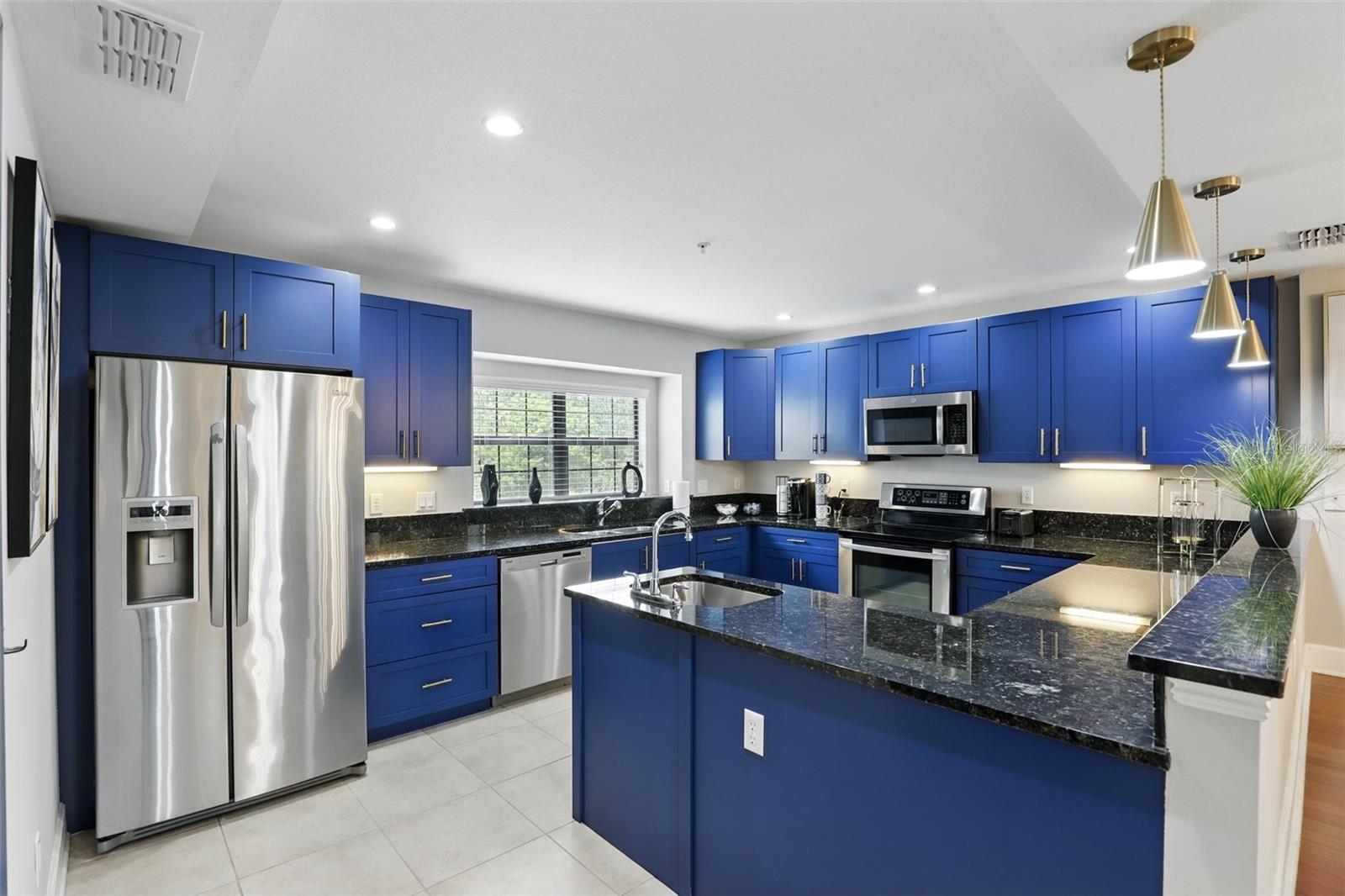 14501 DAMAI LN