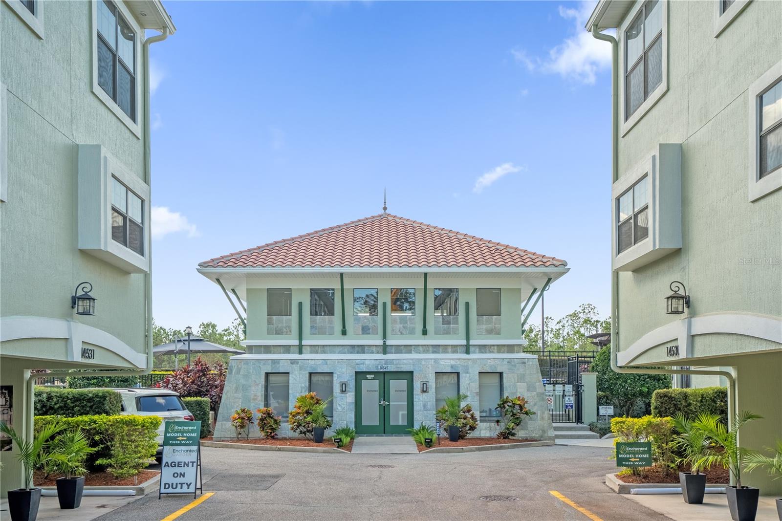 14501 DAMAI LN