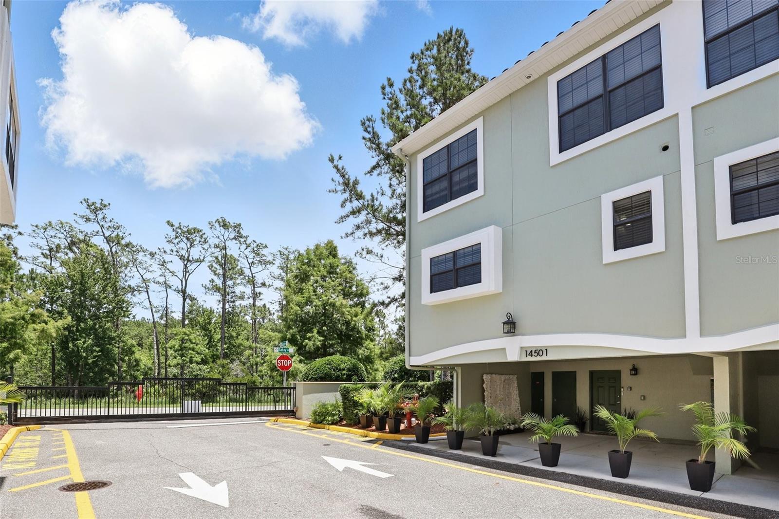 14501 DAMAI LN
