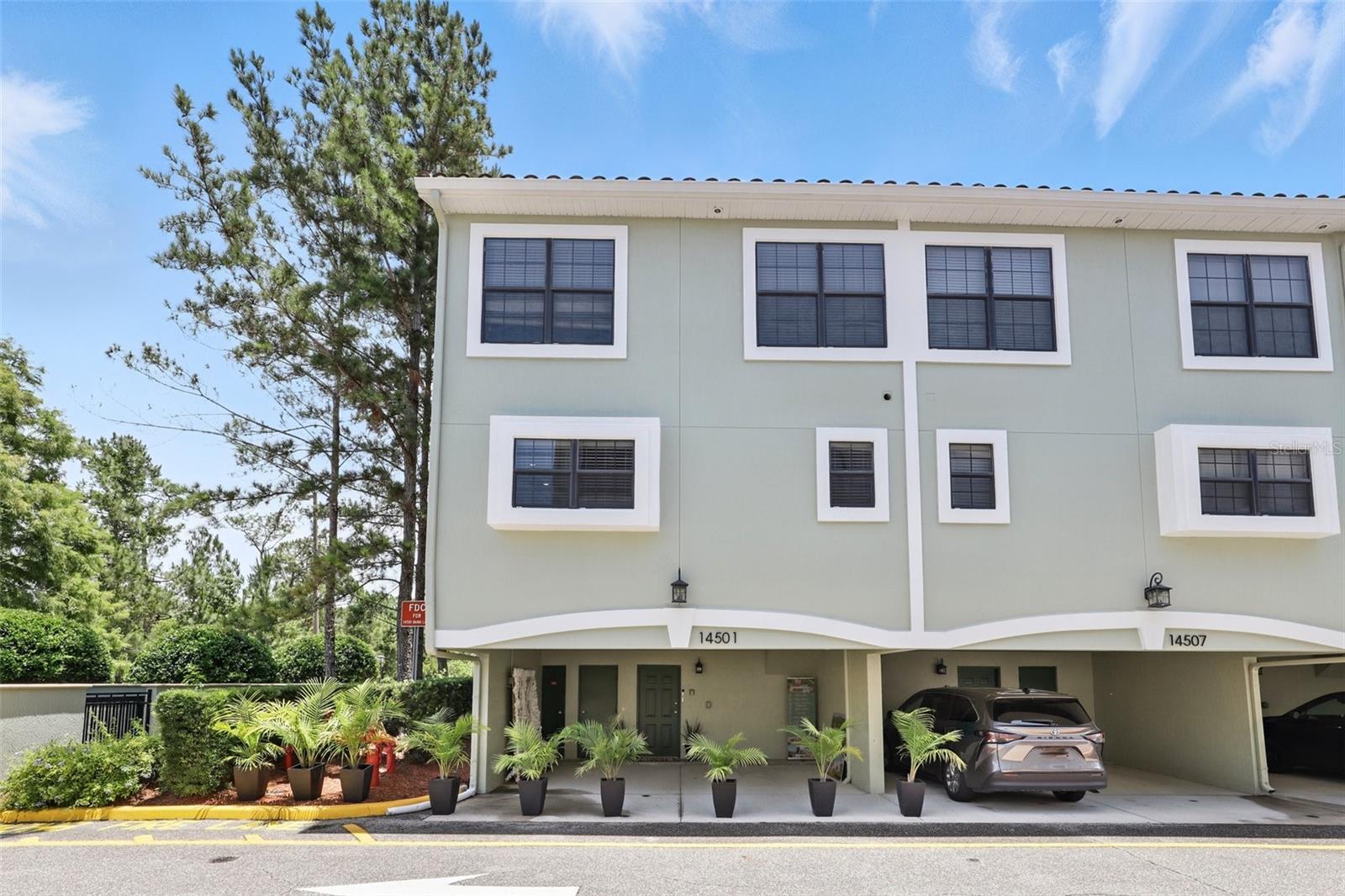 14501 DAMAI LN