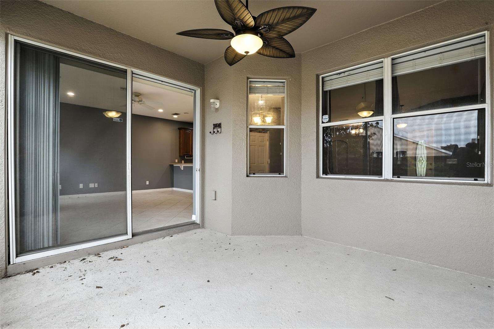 585 CRUZ BAY CIR